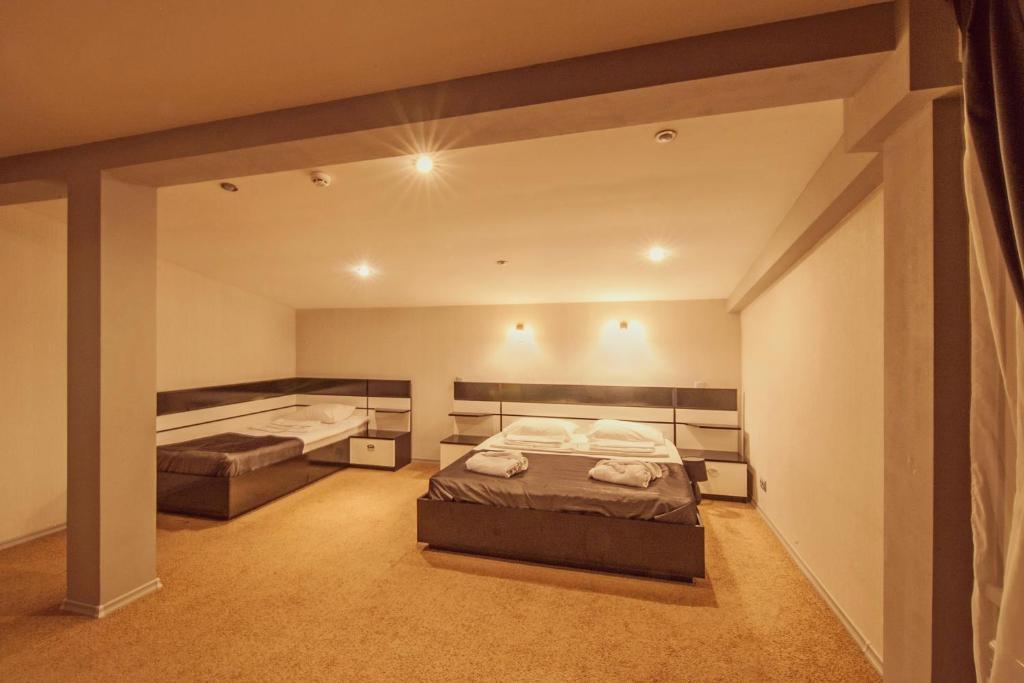 Nyvky Plaza Hotel Kiev Cameră foto